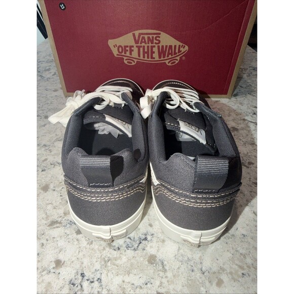 Vans “Off The Wall” Brand New Black/White Fillmore Men’s Shoes Size 10 main image 4